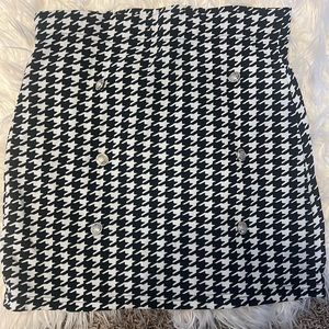Black checkered skirt